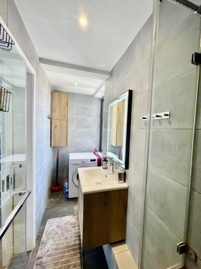 Luxury Modern Apartment - Excellent Location 50M From The Beach, Restaurants, Bars, Shops Flic-en-Flacq المظهر الخارجي الصورة